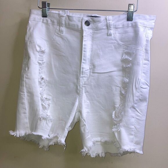 FASHION NOVA 14 Stretchy Distressed and Destroyed Western Shorts - Picture 1 of 13